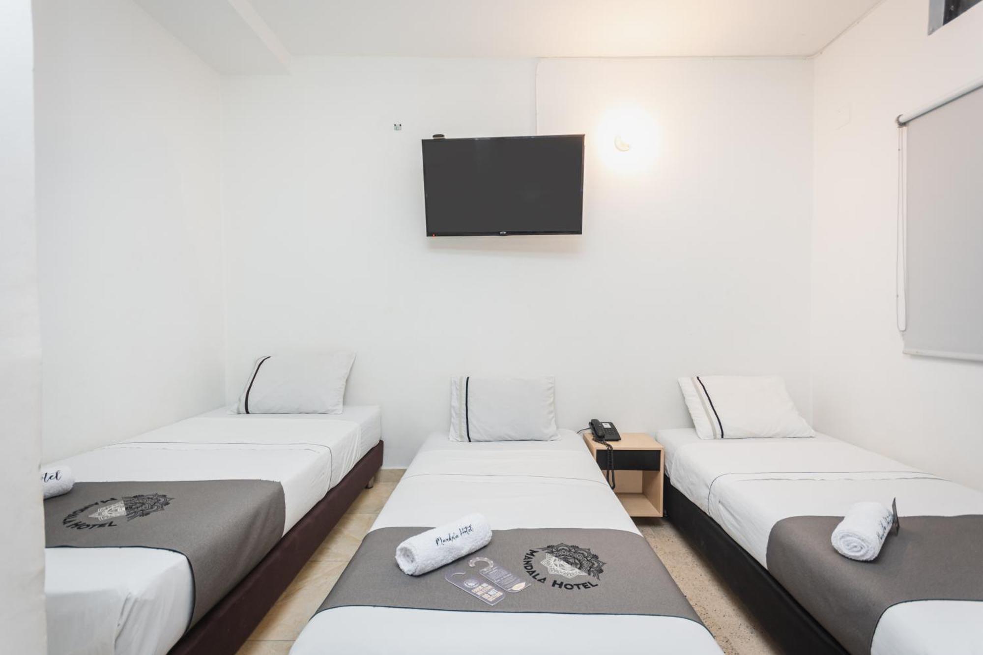 Mandala Hotel Belen Меделин Стая снимка